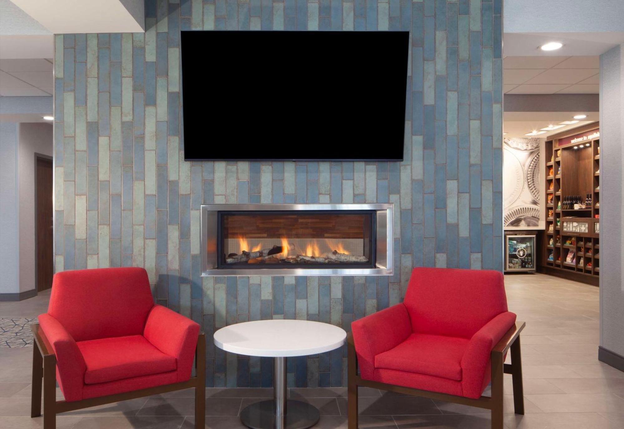 Hampton Inn オガララ エクステリア 写真